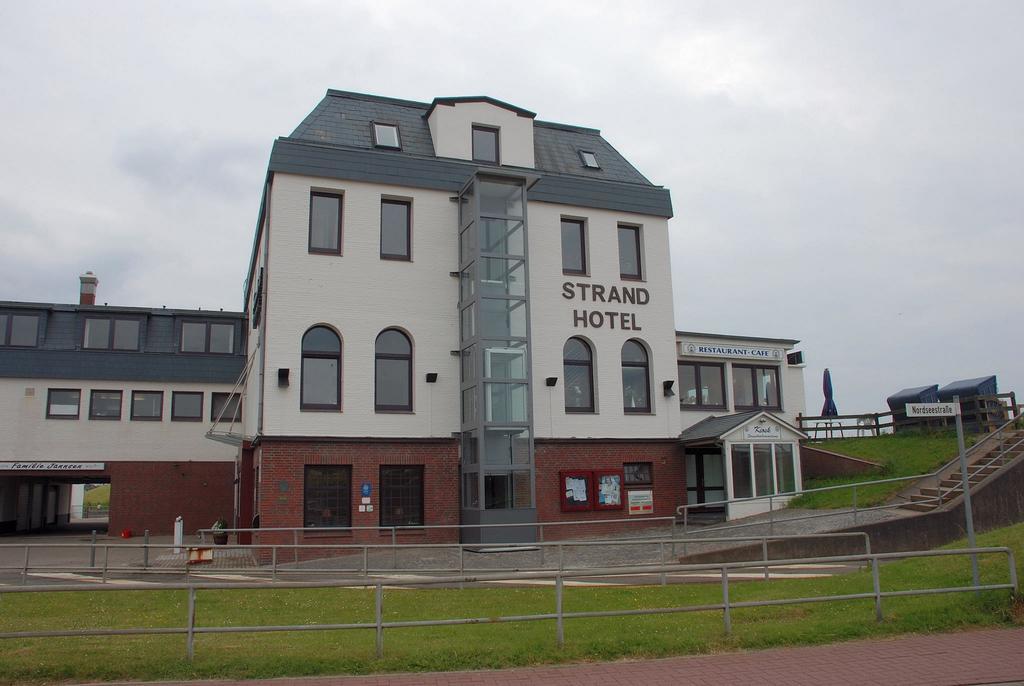 Strandhotel Dagebuell Direkt An Der Nordsee Exterior foto